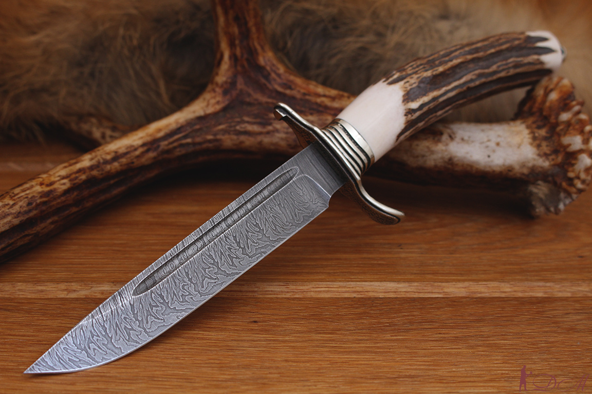 Финка НКВД, клинок дамаск, рукоять рог лося.